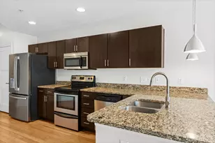 1326 Vine St, Cincinnati, OH 45202 - Photo 11