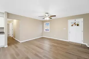 913 Hartz Dr, Lebanon, OH 45036 - Photo 3