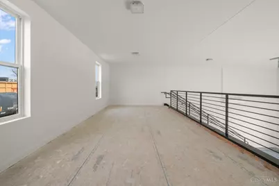 4477 Thirty Fourth Avenue #26, Cincinnati, OH 45209 - Photo 3