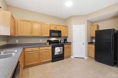 5224 Man O War Drive, Hamilton Township, OH 45152 - Photo 15