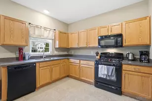 5224 Man O War Dr, Hamilton Township, OH 45152 - Photo 11