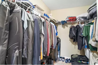 5224 Man O War Drive, Hamilton Township, OH 45152 - Photo 31