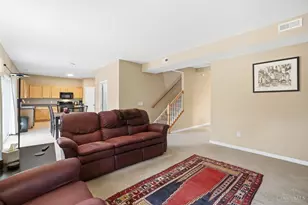 5224 Man O War Dr, Hamilton Township, OH 45152 - Photo 9