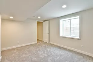 8765 Weller Rd, Montgomery, OH 45249 - Photo 29