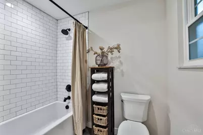 8765 Weller Road, Montgomery, OH 45249 - Photo 41