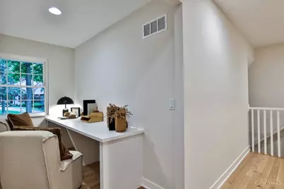 8765 Weller Road, Montgomery, OH 45249 - Photo 27