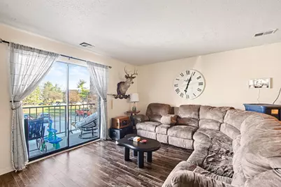 541 Davis Road #8, Pierce Township, OH 45255 - Photo 3