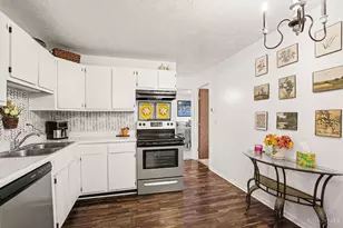 541 Davis Rd, Pierce Township, OH 45255 - Photo 7