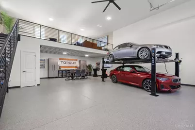 4477 Thirty Fourth Avenue #3, Cincinnati, OH 45209 - Photo 3