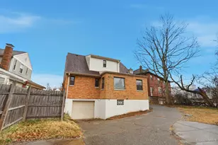 4915 Heuwerth Ave, Cincinnati, OH 45238 - Photo 11