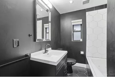 4915 Heuwerth Avenue, Cincinnati, OH 45238 - Photo 7