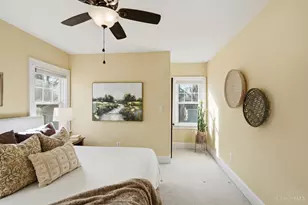 6211 Bona Vista Pl, Cincinnati, OH 45213 - Photo 17