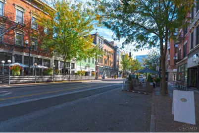 1407 Vine Street #202, Cincinnati, OH 45202 - Photo 7