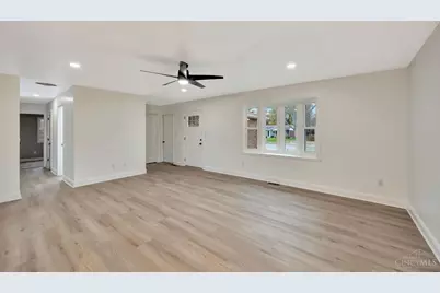 6017 Vereker Drive, Oxford, OH 45056 - Photo 9