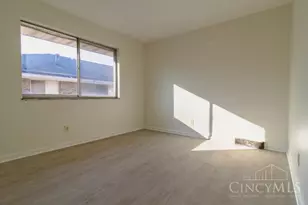 6024 Ridgeacres Dr, Golf Manor, OH 45237 - Photo 9