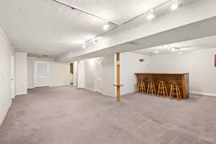 2985 Welge Ln, Green Township, OH 45248 - Photo 19