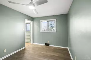 2985 Welge Ln, Green Township, OH 45248 - Photo 9