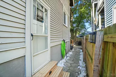 3649 Besuden Court, Cincinnati, OH 45208 - Photo 25