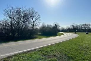 726 W Arlington Dr, Trenton, OH 45067 - Photo 11