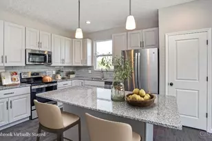 726 W Arlington Dr, Trenton, OH 45067 - Photo 3