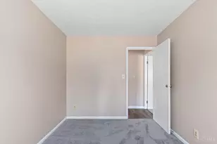 6780 Harrison Ave, Green Township, OH 45247 - Photo 17