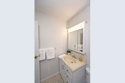 9846 Pinedale Drive, Colerain Township, OH 45231 - Photo 25