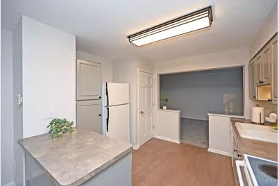 9846 Pinedale Drive, Colerain Township, OH 45231 - Photo 13