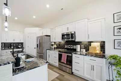 4381 Waters Edge Lane, Turtle Creek Township, OH 45036 - Photo 15