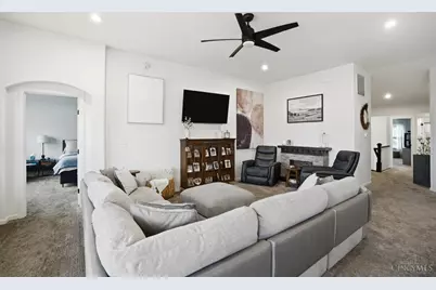 4381 Waters Edge Lane, Turtle Creek Township, OH 45036 - Photo 11