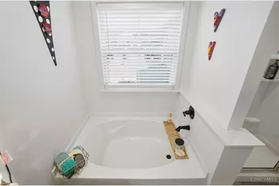 4381 Waters Edge Lane, Turtle Creek Township, OH 45036 - Photo 29