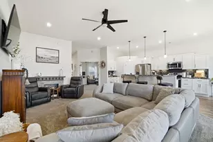 4381 Waters Edge Ln, Turtle Creek Township, OH 45036 - Photo 13