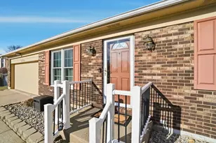 2896 Regal Ln, Colerain Township, OH 45251 - Photo 5