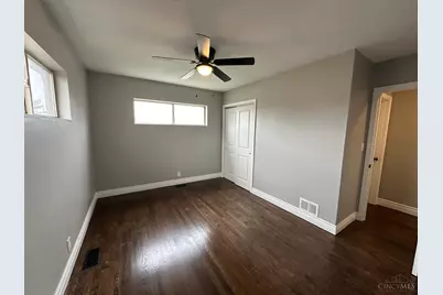 30 Berkshire, Hamilton, OH 45013 - Photo 9