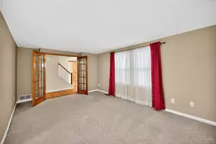 7676 Devonwood Dr, West Chester, OH 45069 - Photo 11