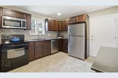 8797 Long Lane, Springfield Township, OH 45231 - Photo 15