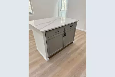 1050 Marshall, Cincinnati, OH 45225 - Photo 13