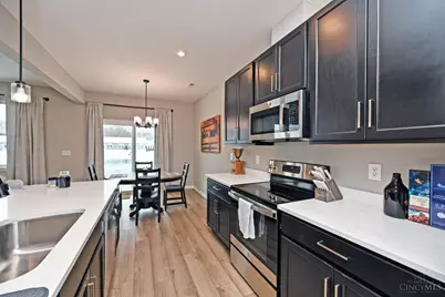 1536 Summerview Lane, Miami Township, OH 45150 - Photo 11