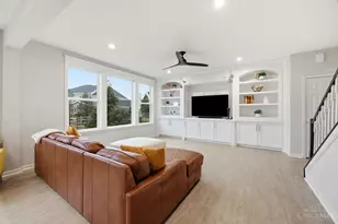 1526 Kaare Ct, Turtle Creek Township, OH 45036 - Photo 15