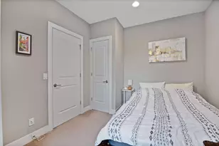 434 Northern Ave, Cincinnati, OH 45229 - Photo 31