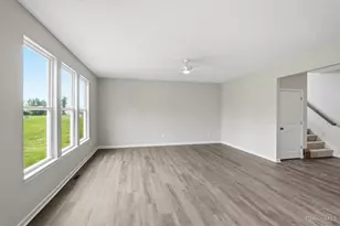 1204 Eagle Blvd, Hamilton Township, OH 45039 - Photo 5