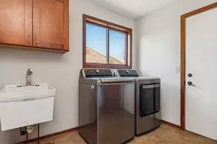 10301 Giverny Blvd, Evendale, OH 45241 - Photo 35