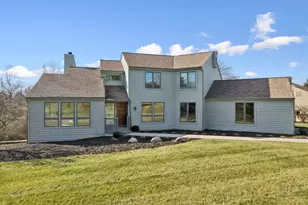 10301 Giverny Blvd, Evendale, OH 45241 - Photo 5