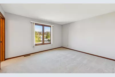 10301 Giverny Boulevard, Evendale, OH 45241 - Photo 39