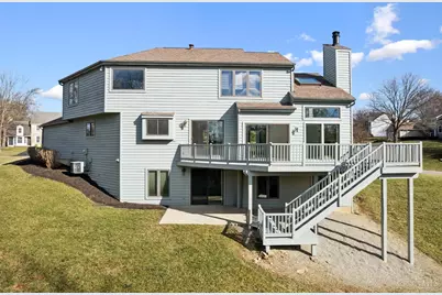 10301 Giverny Boulevard, Evendale, OH 45241 - Photo 13