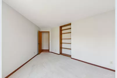 10301 Giverny Boulevard, Evendale, OH 45241 - Photo 37