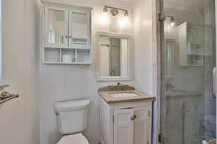 2868 Pineridge Ave, Cincinnati, OH 45208 - Photo 17