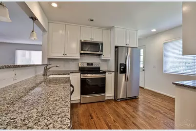 2868 Pineridge Avenue, Cincinnati, OH 45208 - Photo 11