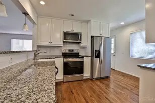 2868 Pineridge Ave, Cincinnati, OH 45208 - Photo 11