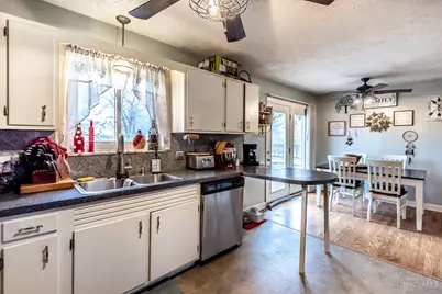 6104 State Route 123, Franklin, OH 45005 - Photo 13