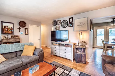 6104 State Route 123, Franklin, OH 45005 - Photo 5